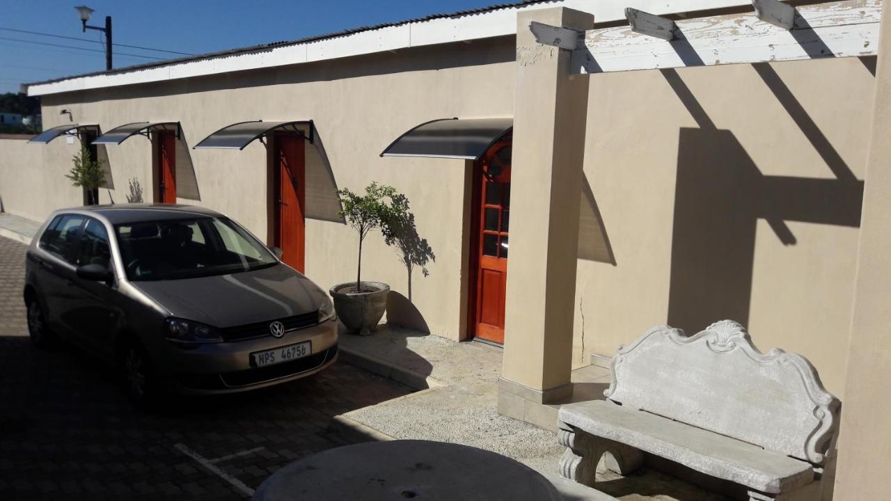 Emampingeni Lodge Bizana Exterior photo